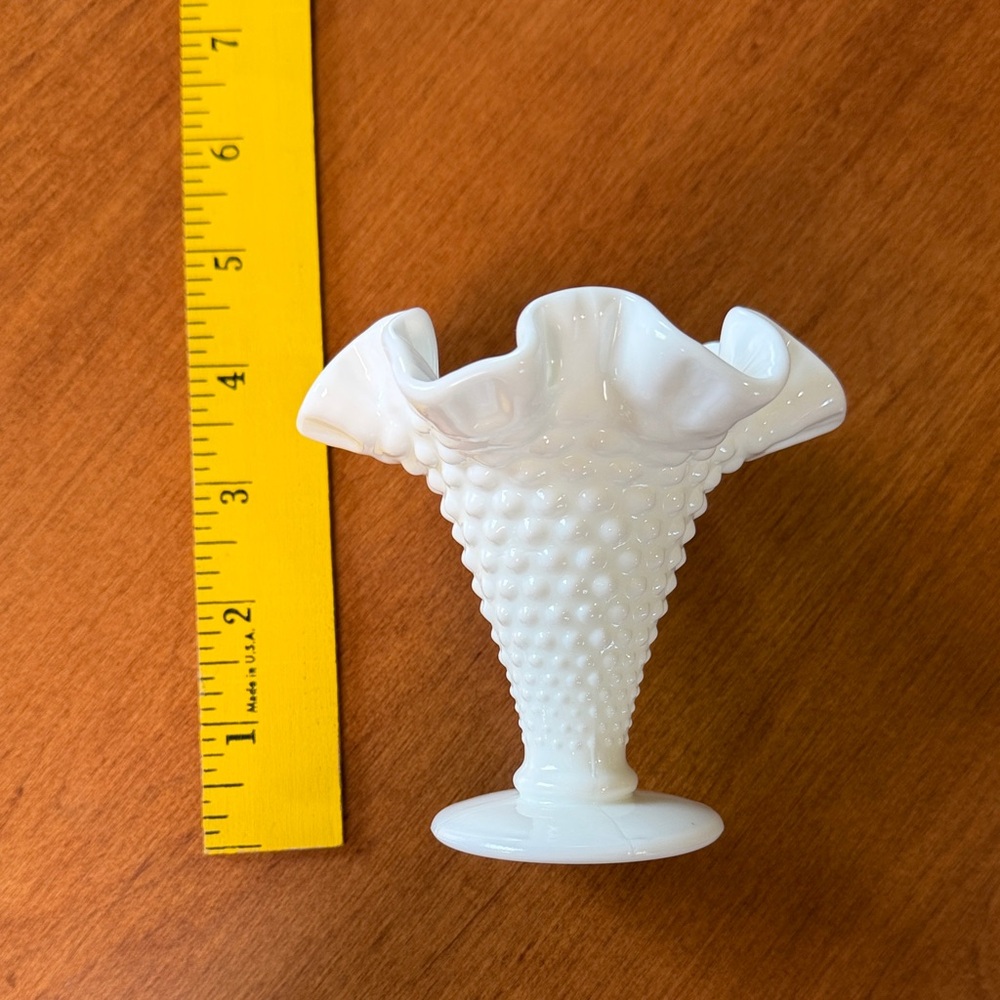 Fenton Hobnail Milk Glass Small Vase - Picture 6 of 6
